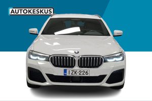 IZK226 2 1.jpg